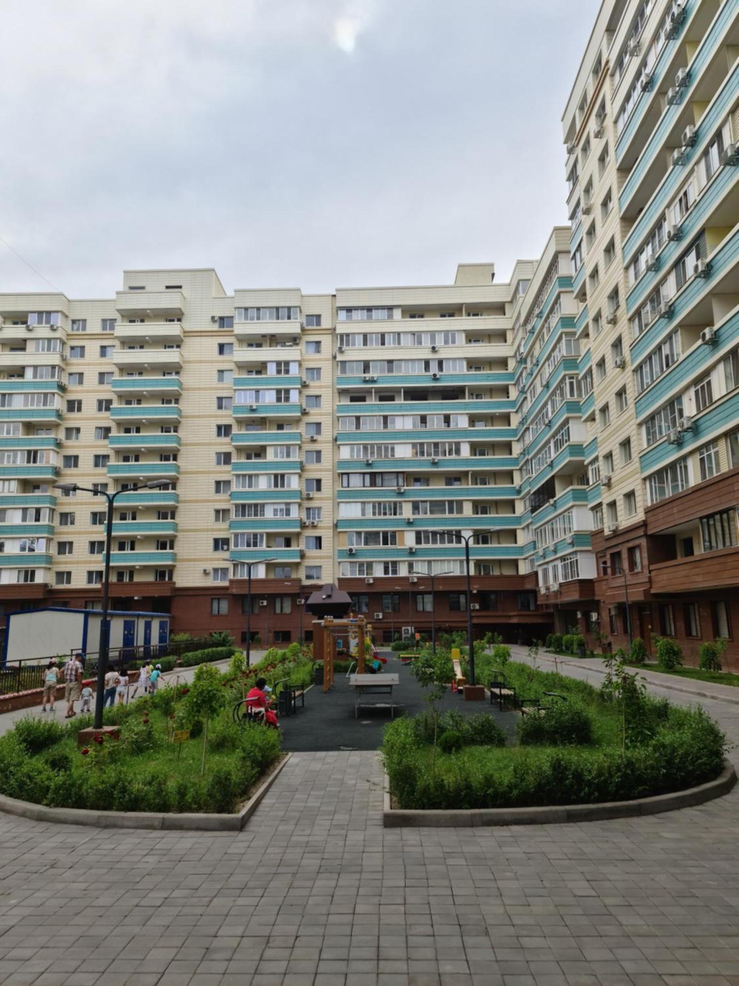 Новый Жк В Самом Центре Города Almatý Exterior foto